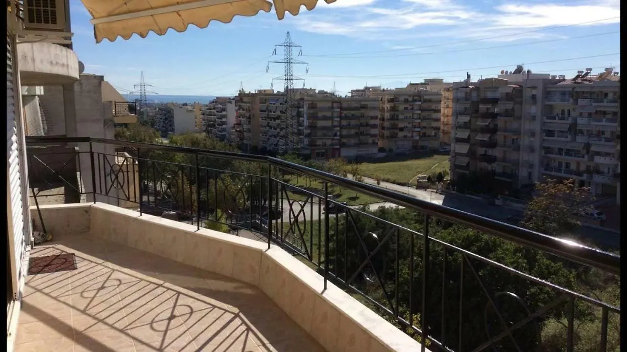Third Floor Lux Apartment With Nice View 塞萨洛尼基