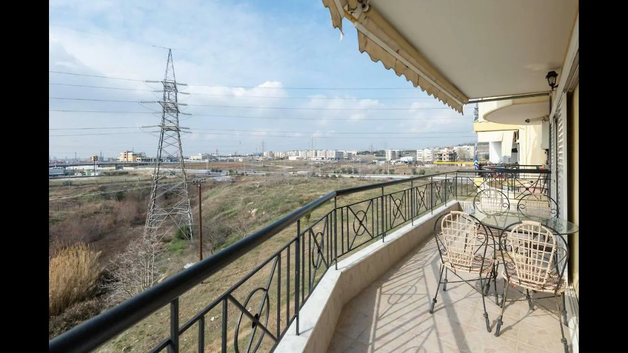Third Floor Lux Apartment With Nice View 塞萨洛尼基