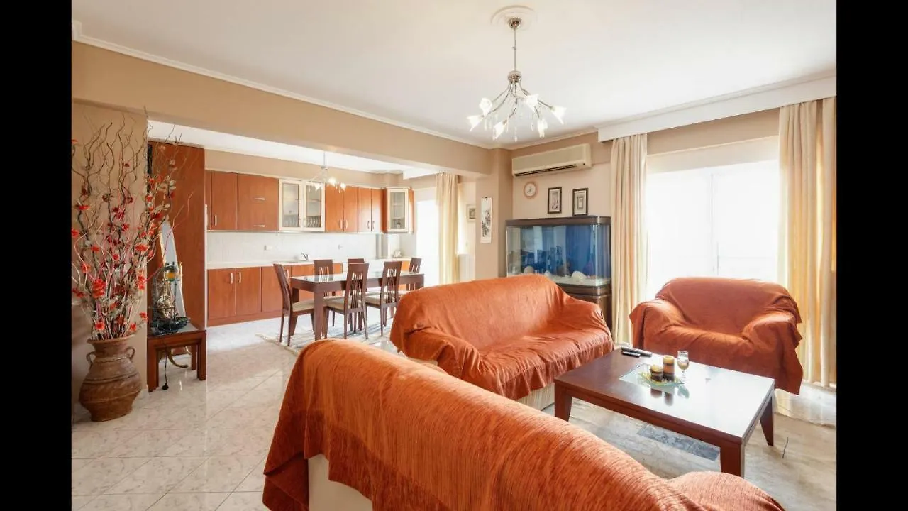 Third Floor Lux Apartment With Nice View 塞萨洛尼基